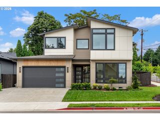 10718 Se 13TH Cir, Vancouver, WA 98664