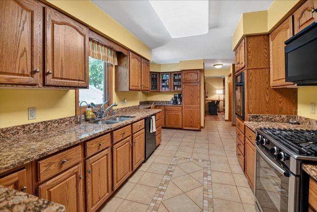 6602 Montclair Lane, Madison, WI 53711