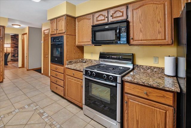 6602 Montclair Lane, Madison, WI 53711