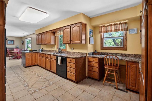 6602 Montclair Lane, Madison, WI 53711