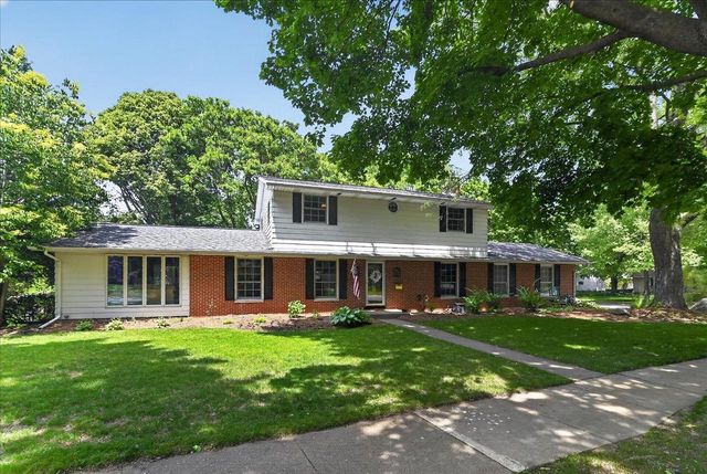 6602 Montclair Lane, Madison, WI 53711