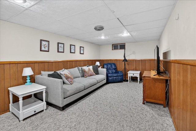 6602 Montclair Lane, Madison, WI 53711