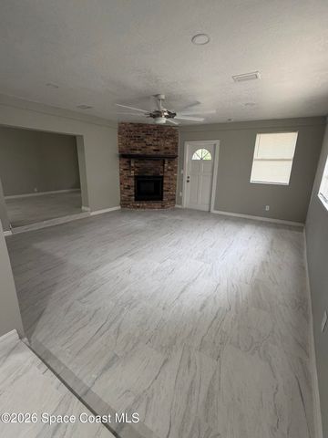 771 Vantage Street SE, Palm Bay, FL 32909
