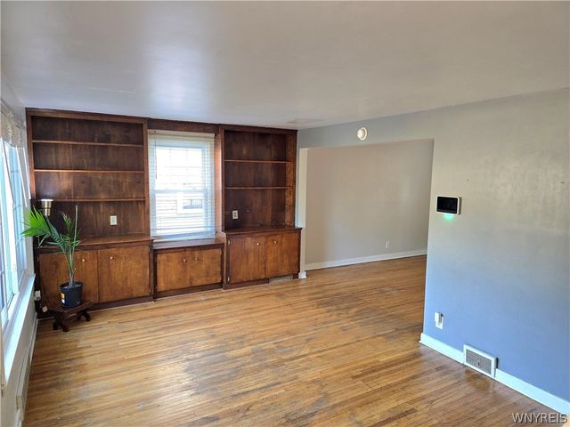 233 Rosedale Blvd, Amherst, NY 14226