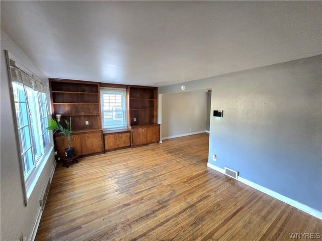 233 Rosedale Blvd, Amherst, NY 14226