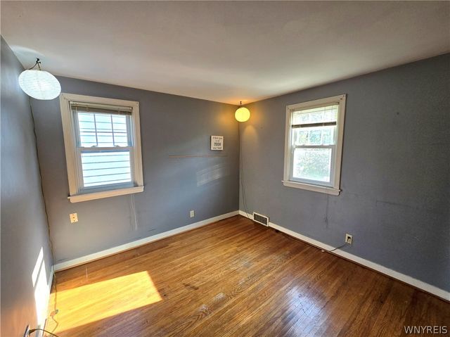 233 Rosedale Blvd, Amherst, NY 14226