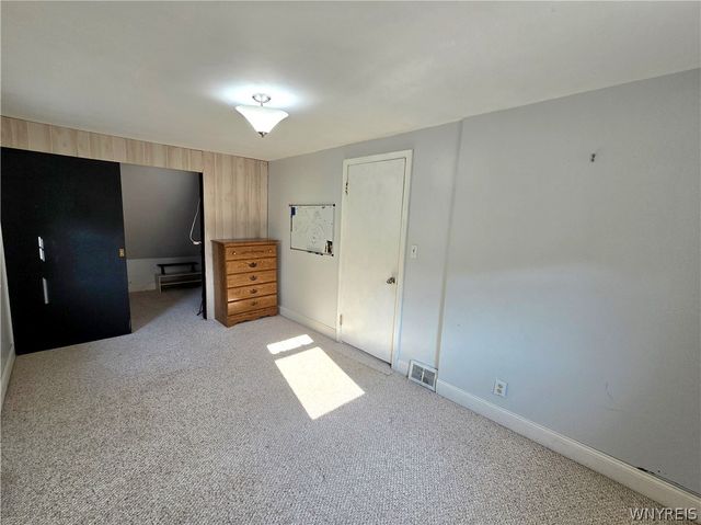233 Rosedale Blvd, Amherst, NY 14226