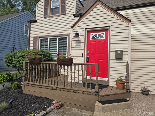 233 Rosedale Blvd, Amherst, NY 14226