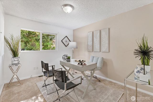 4521 S 263rd Street, Kent, WA 98032
