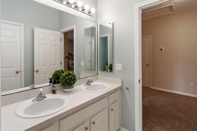 9979 SWEETLEAF STREET, Orlando, FL 32827