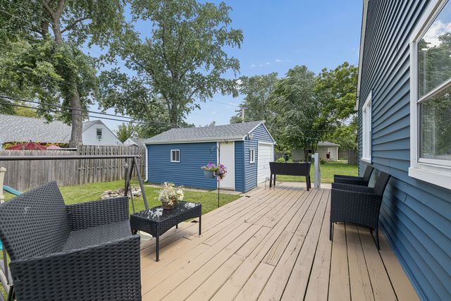 1215 W Jefferson Street, Joliet, IL 60435