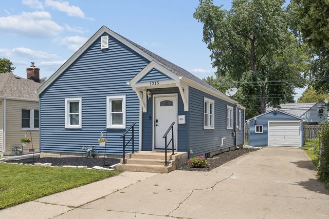 1215 W Jefferson Street, Joliet, IL 60435