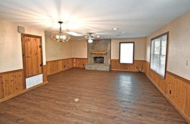 1489 County Road 1858, Yantis, TX 75497