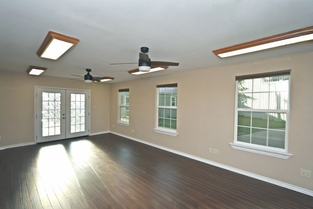 1489 County Road 1858, Yantis, TX 75497