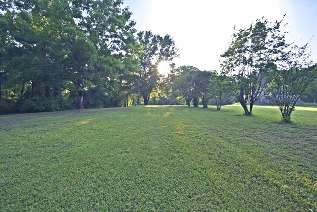 1489 County Road 1858, Yantis, TX 75497