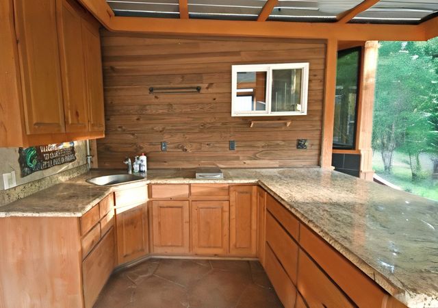 1489 County Road 1858, Yantis, TX 75497