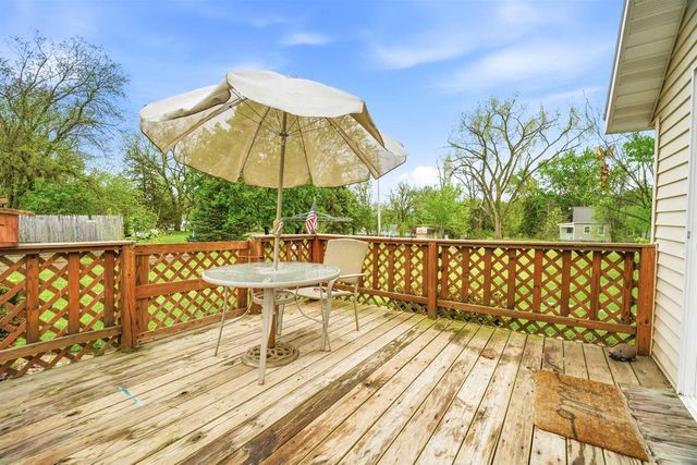630 ELM STREET, Omro, WI 54963