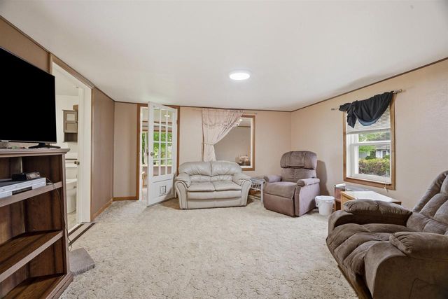 630 ELM STREET, Omro, WI 54963
