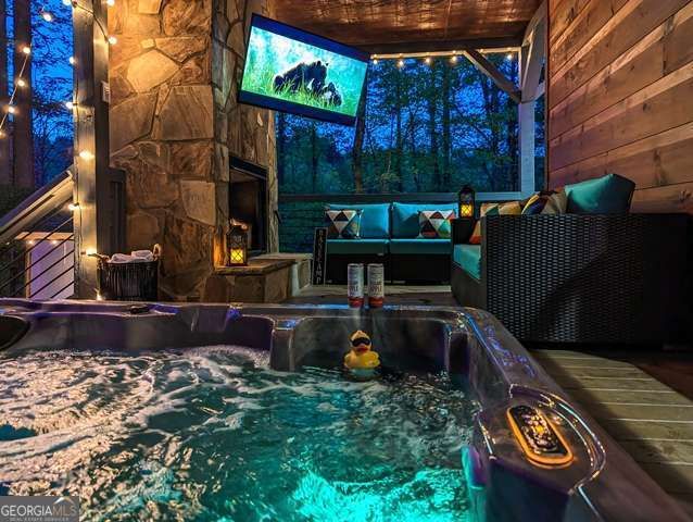 7 Addle Court, Ellijay, GA 30540
