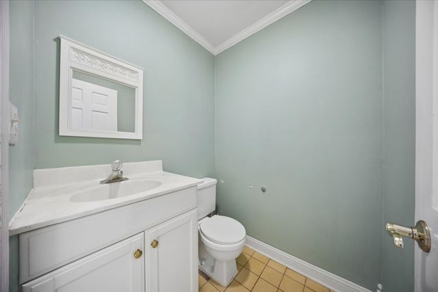 132 Wagon Wheel Lane, Barrington, IL 60010