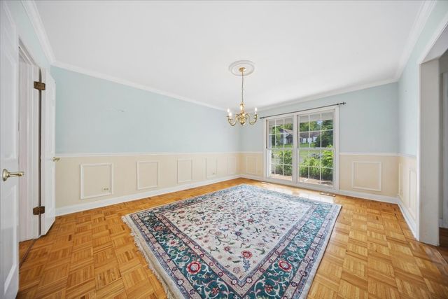 132 Wagon Wheel Lane, Barrington, IL 60010