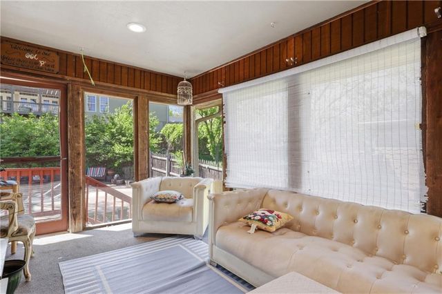 3520 Shady Bend Drive, Independence, MO 64052