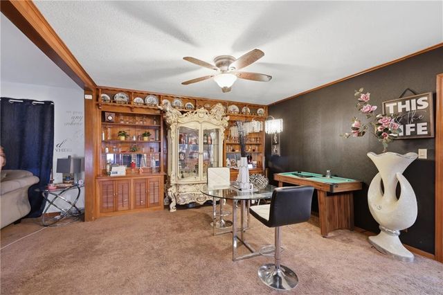 3520 Shady Bend Drive, Independence, MO 64052