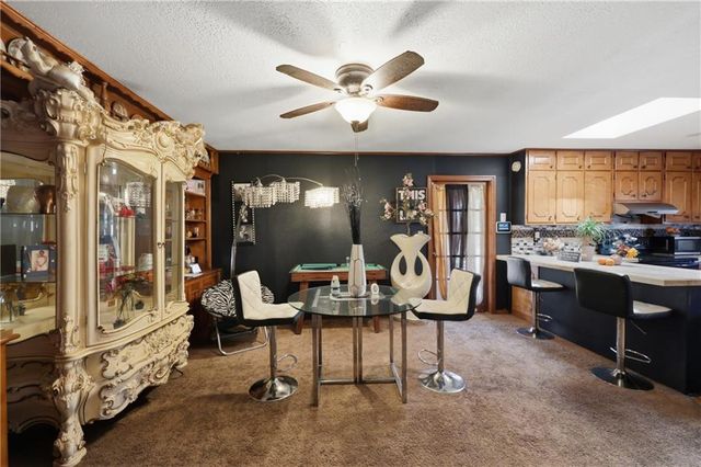 3520 Shady Bend Drive, Independence, MO 64052