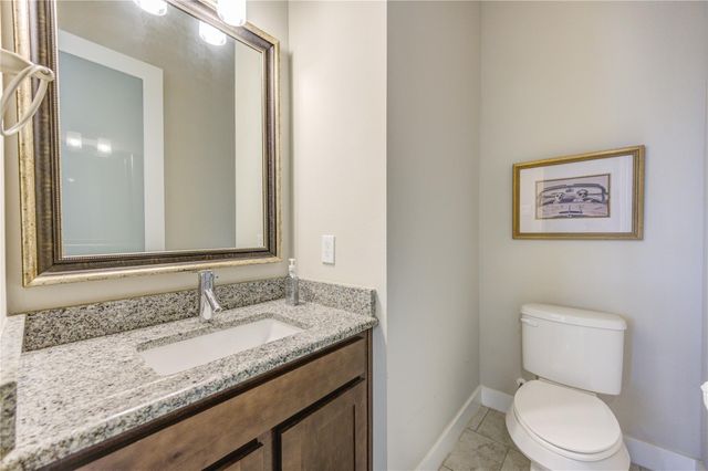 151 E 2nd Street, Houston, TX 77007