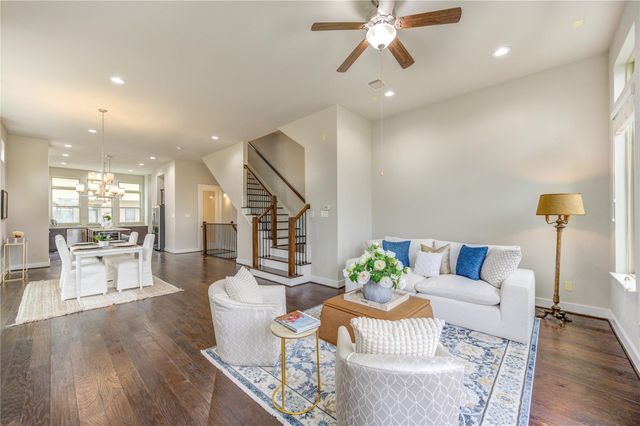 151 E 2nd Street, Houston, TX 77007