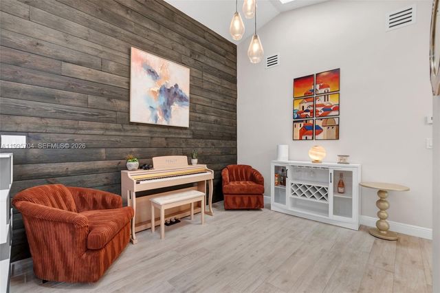 4220 Grove Park Ln 1, Boynton Beach, FL 33436