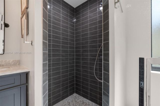 4220 Grove Park Ln 1, Boynton Beach, FL 33436