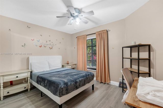 4220 Grove Park Ln 1, Boynton Beach, FL 33436