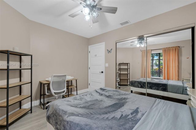 4220 Grove Park Ln 1, Boynton Beach, FL 33436