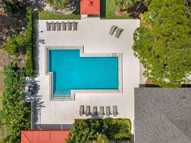 4220 Grove Park Ln 1, Boynton Beach, FL 33436