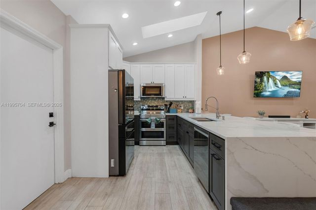 4220 Grove Park Ln 1, Boynton Beach, FL 33436