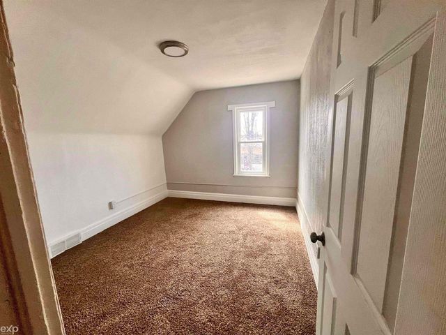 13 E Glenwood Street, Ecorse, MI 48229