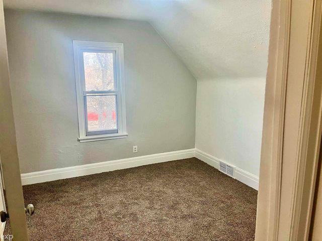 13 E Glenwood Street, Ecorse, MI 48229