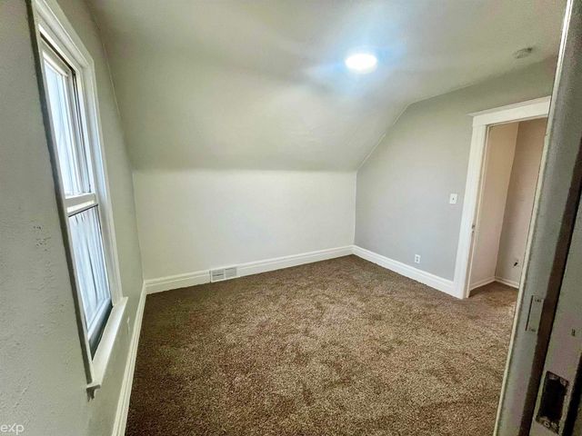 13 E Glenwood Street, Ecorse, MI 48229