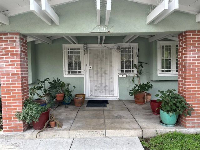130 W 86th Place, Los Angeles, CA 90003