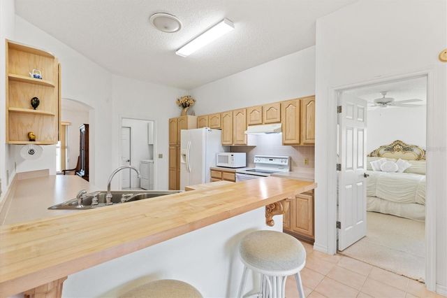 811 SAN SALVADOR DRIVE, The Villages, FL 32159