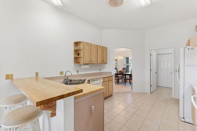 811 SAN SALVADOR DRIVE, The Villages, FL 32159