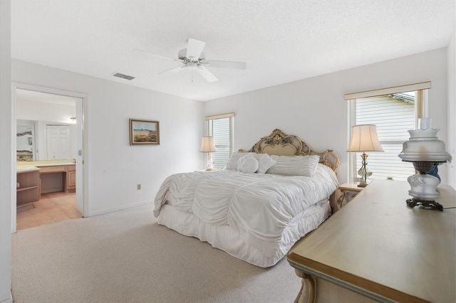 811 SAN SALVADOR DRIVE, The Villages, FL 32159