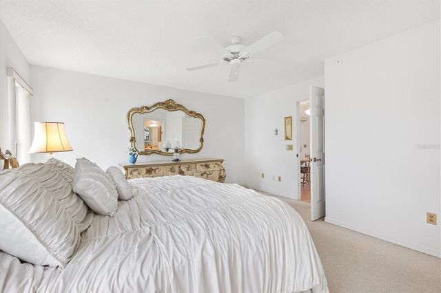 811 SAN SALVADOR DRIVE, The Villages, FL 32159