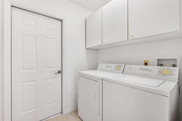 811 SAN SALVADOR DRIVE, The Villages, FL 32159