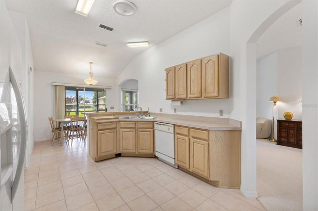 811 SAN SALVADOR DRIVE, The Villages, FL 32159