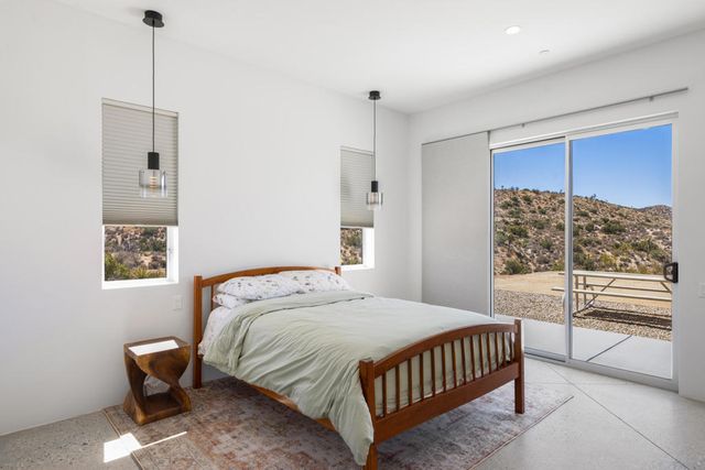 7852 Pinon Drive, Yucca Valley, CA 92284