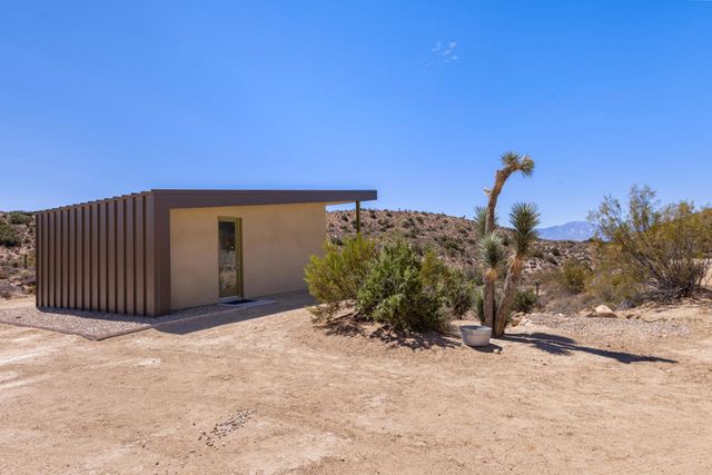 7852 Pinon Drive, Yucca Valley, CA 92284