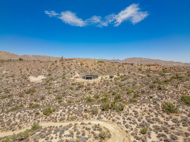 7852 Pinon Drive, Yucca Valley, CA 92284