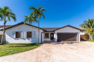 10290 SW 145th Pl 0, Miami, FL 33186